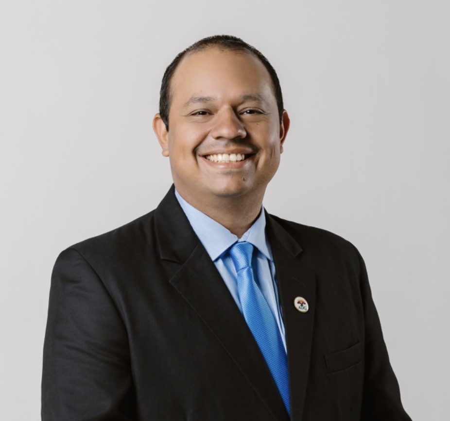 Dr. Luis Humberto Bermúdez Vega